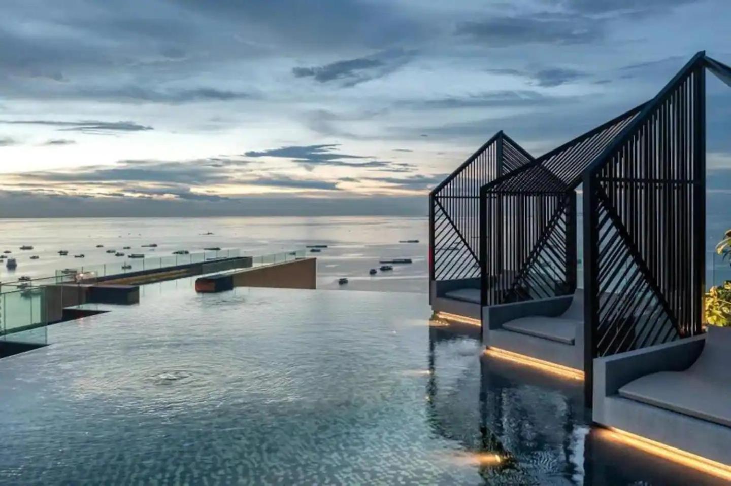 Pangsapuri Luxury Edge Seaview Pattaya