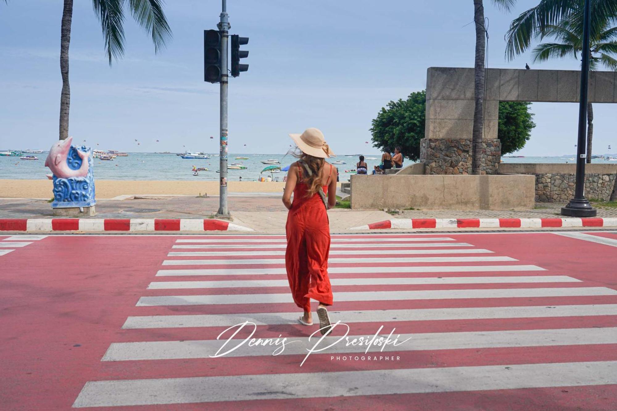 Luxury Edge Seaview Pangsapuri
