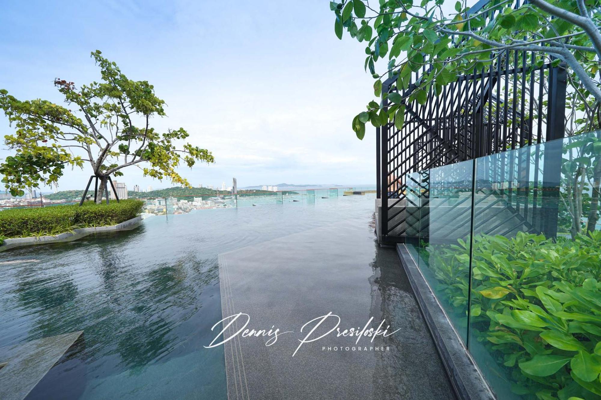 Luxury Edge Seaview Apartment *