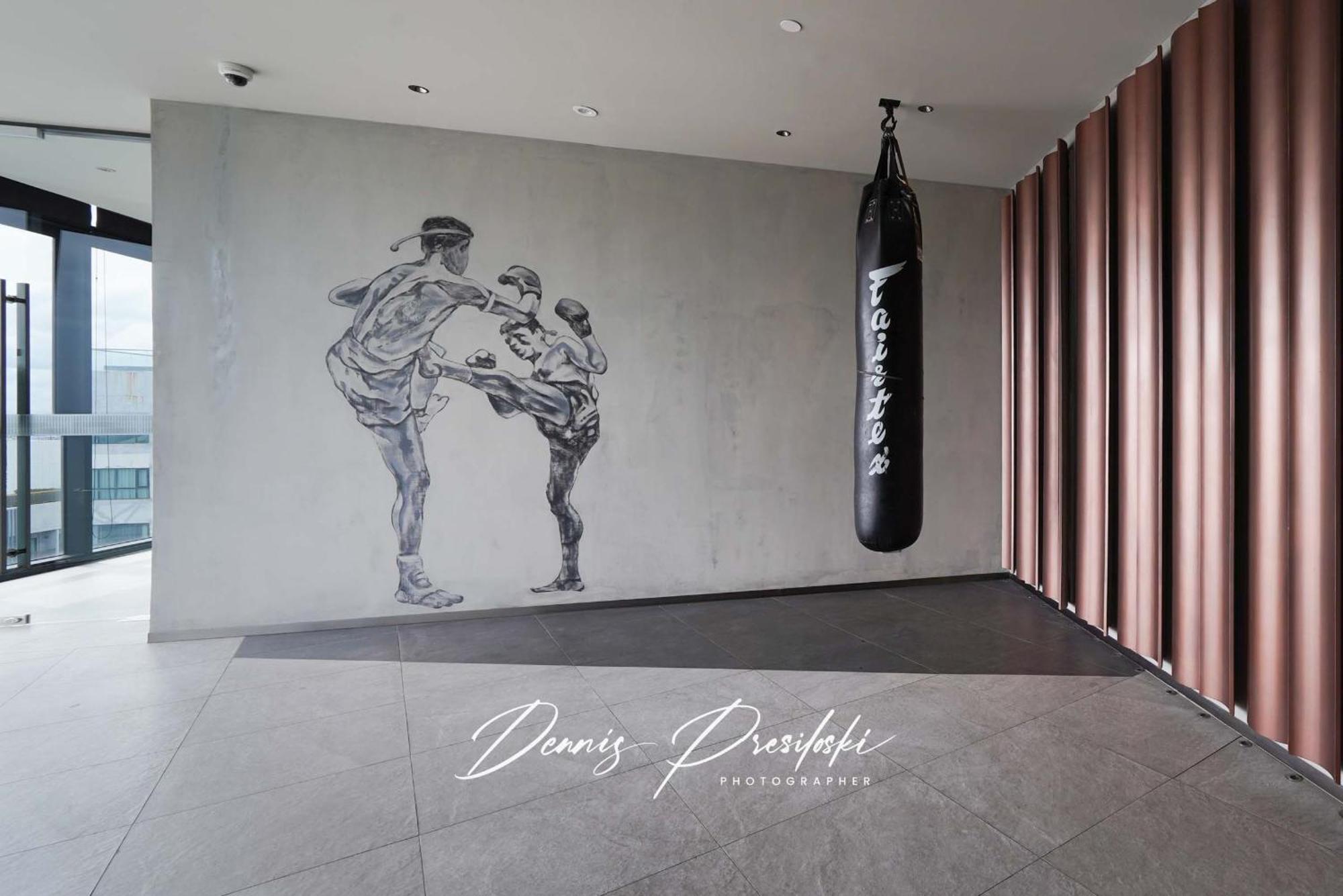 Luxury Edge Seaview Pattaya